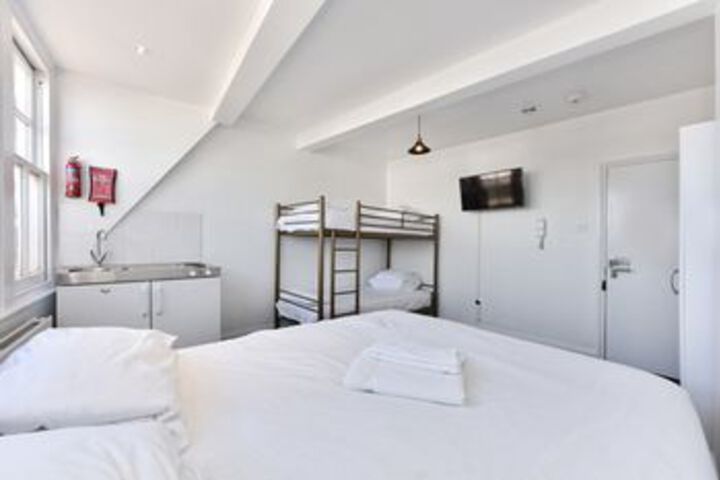 Room 37 of 51