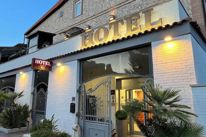 Hotel 25 of 25