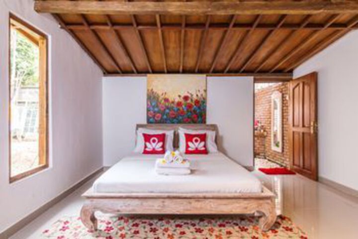Room 8 of 20