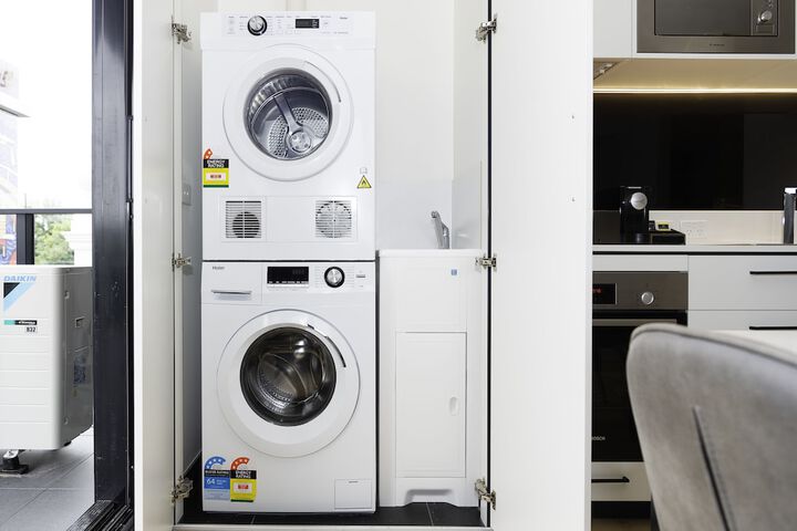 Laundry 87 of 108