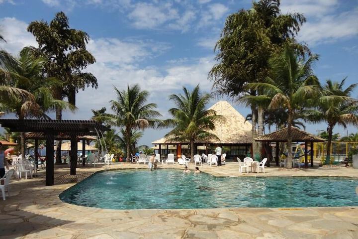 Pool Hotel
