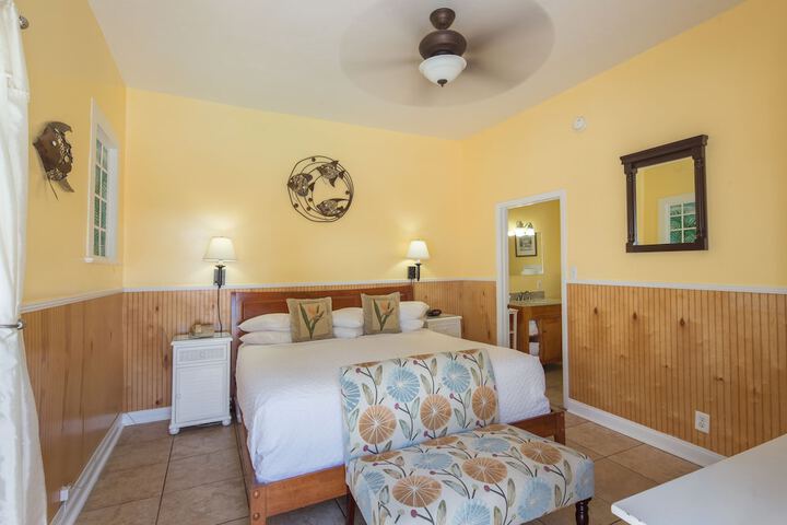 Room 3 of 159