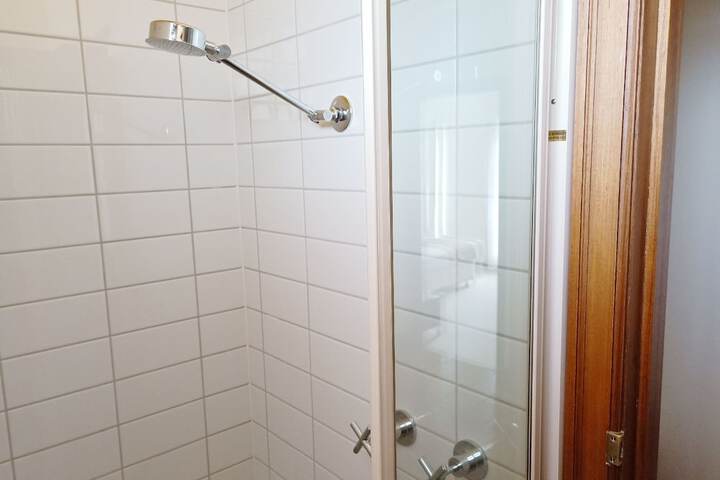 Room 78 of 92