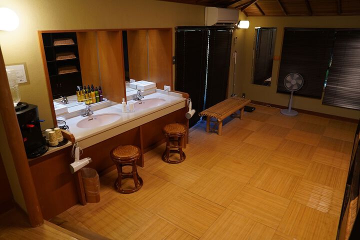 Spa 19 of 30