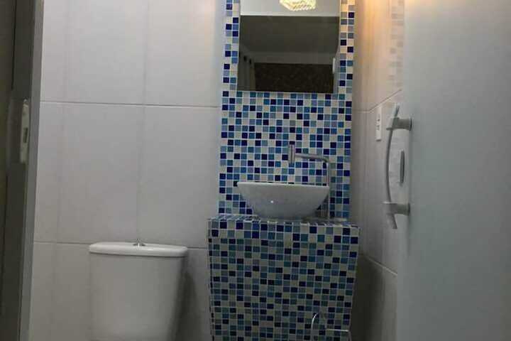 Room 5 of 7