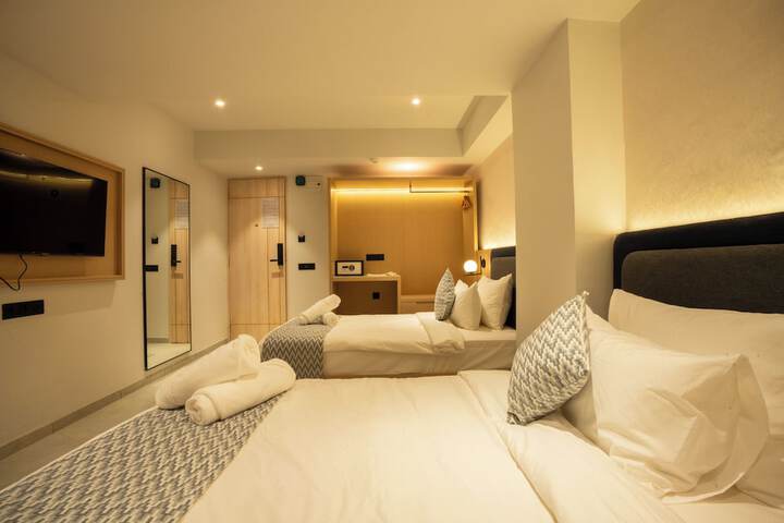 Room 63 of 90