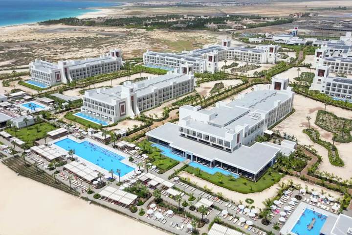 Hotel 68 of 68