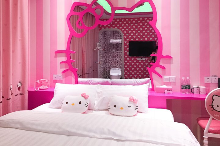 Room 5 of 59
