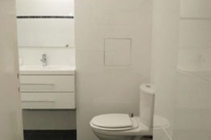 Room 2 of 14
