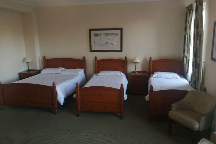 Room 5 of 36
