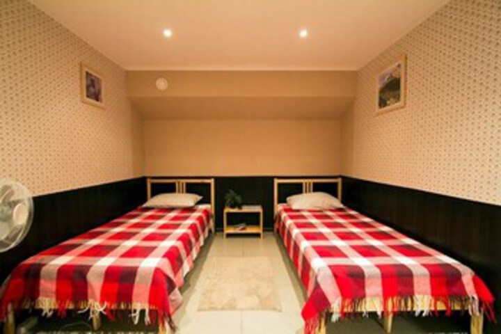 Room 21 of 52