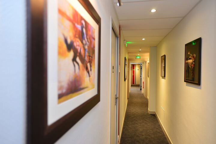 Ballroom/Hall 54 of 57