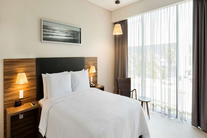 Room 16 of 47
