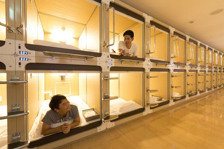 Room 5 of 13