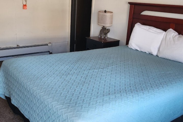 Room 14 of 35