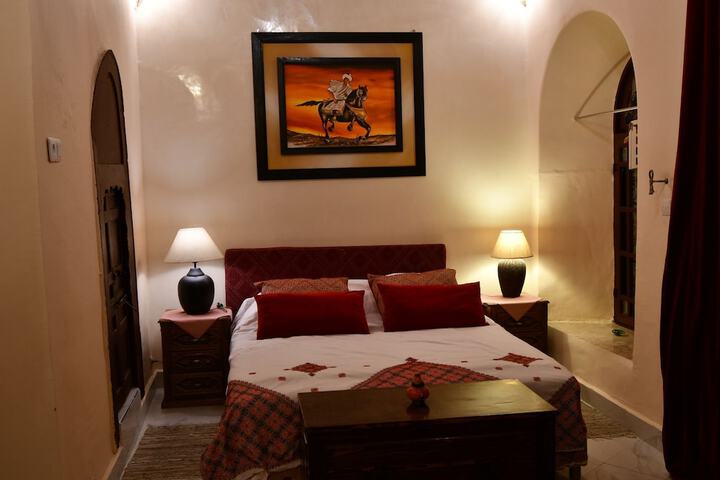 Room 10 of 52