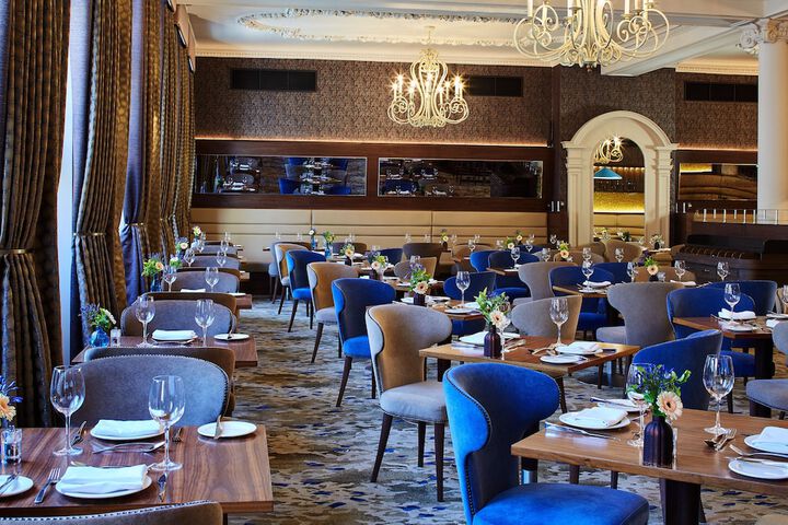 Dining 62 of 72