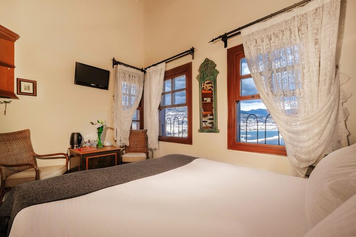 Room 30 of 61