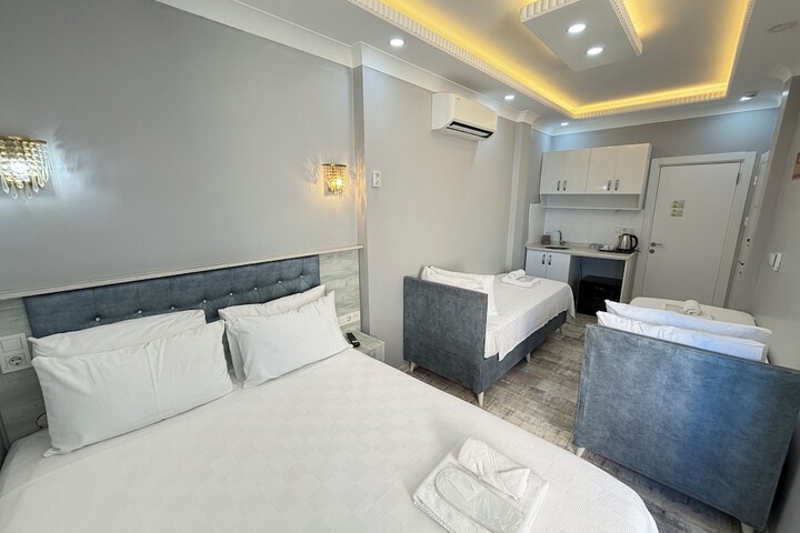 Room 35 of 105