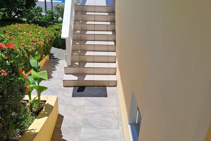 Hotel Exterior 19 of 26