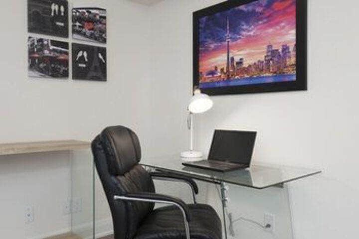 Room 7 of 17