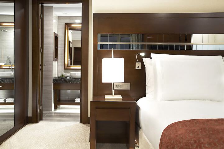 Room 7 of 55