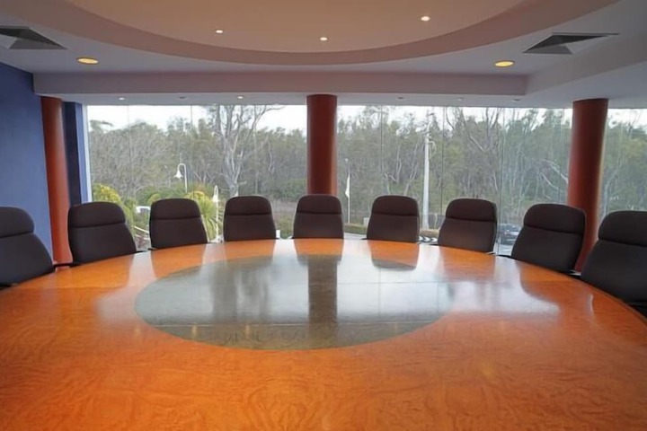 Business Center 115 of 122