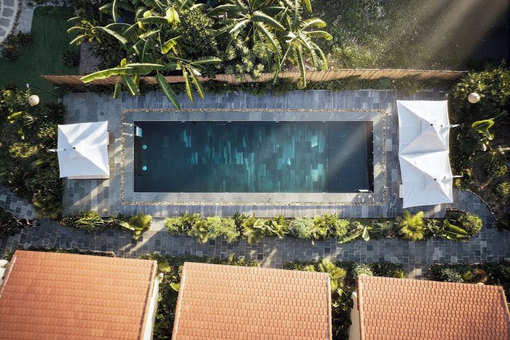 Pool 31 of 45