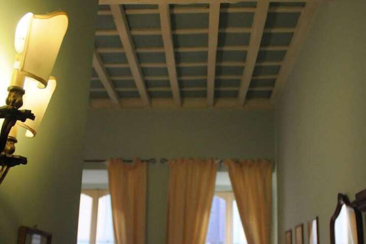 Room 20 of 44