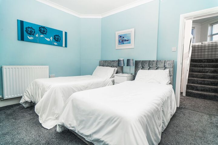 Room 30 of 160