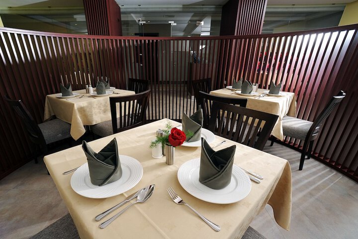 Dining 108 of 129