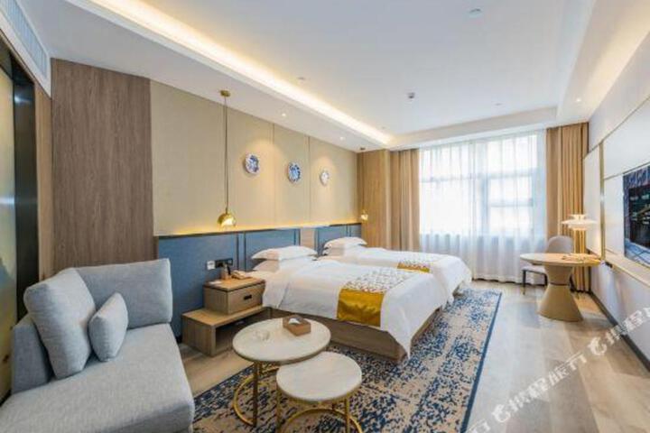 CYTS Shanshui Trends Hotel (Duyun Xishan Avenue Wanda Plaza)