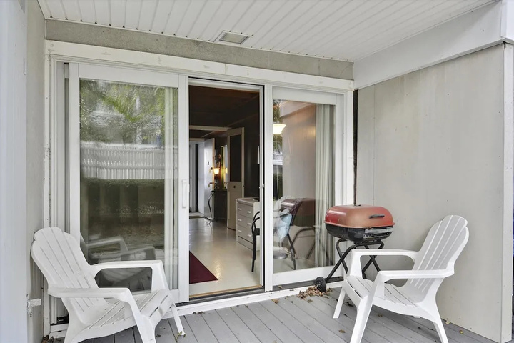 Terrace/Patio 6 of 14