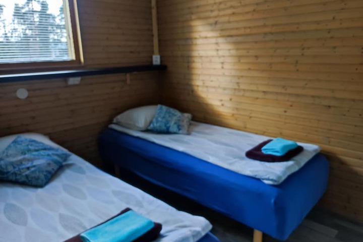 Room 11 of 29