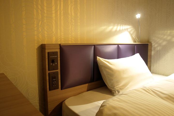 Room 22 of 39