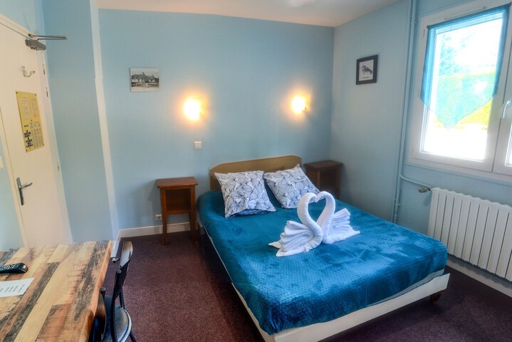 Room 14 of 48