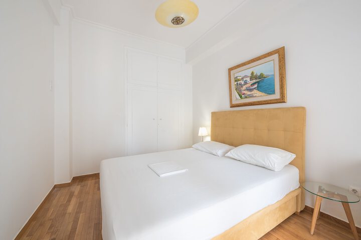 Room 9 of 47