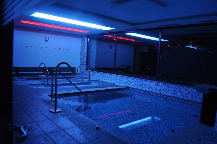 Spa 55 of 121