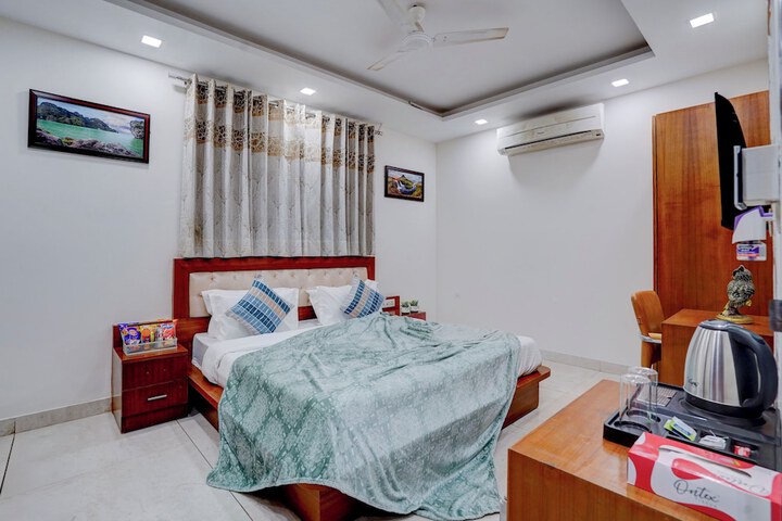 Room 19 of 39