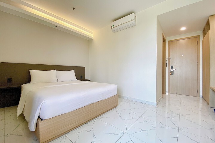 Room 20 of 34