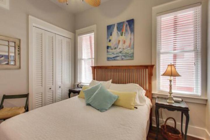 General 3 of 17
