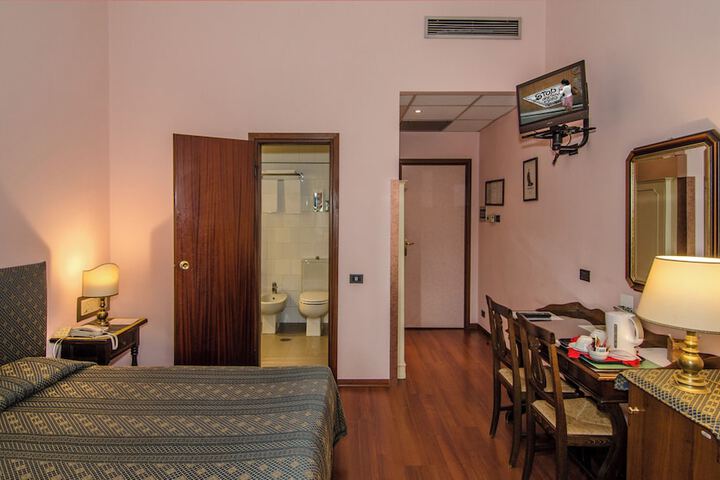 Room 39 of 85