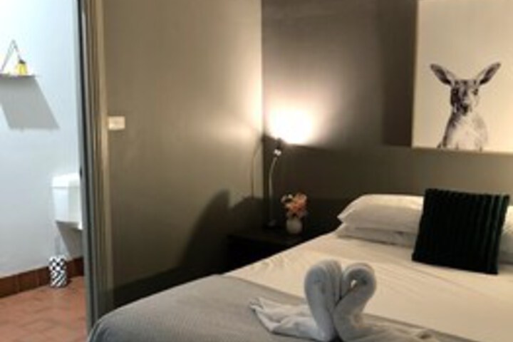 Room 97 of 243