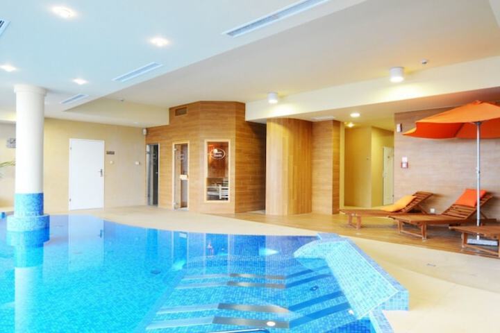 Pool 23 of 67