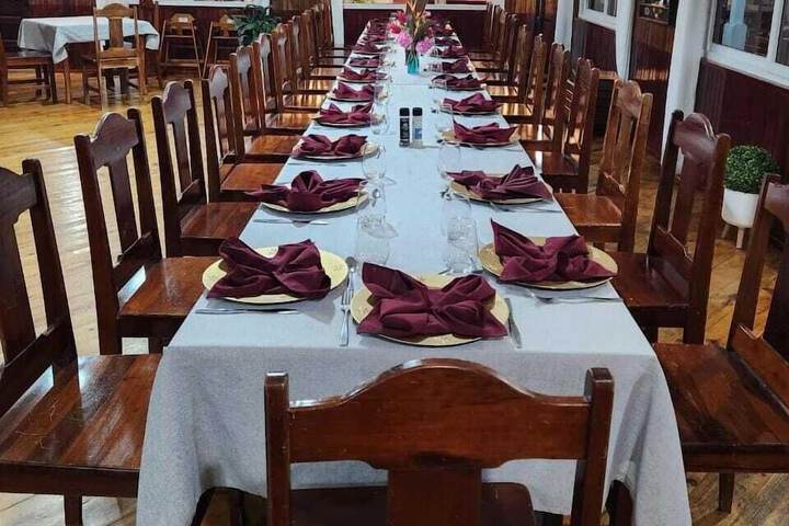 Dining 86 of 119