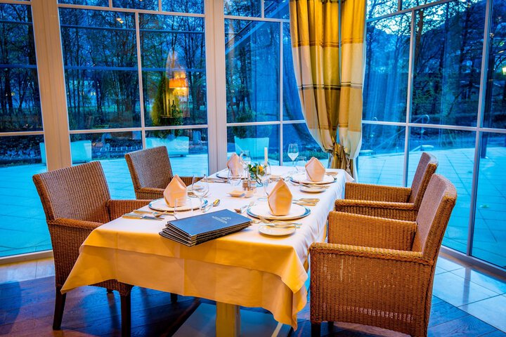 Dining 43 of 71