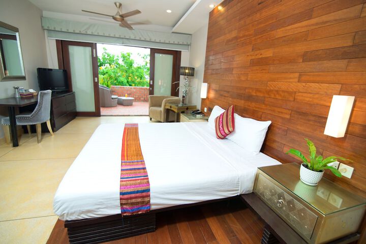 Room 6 of 36