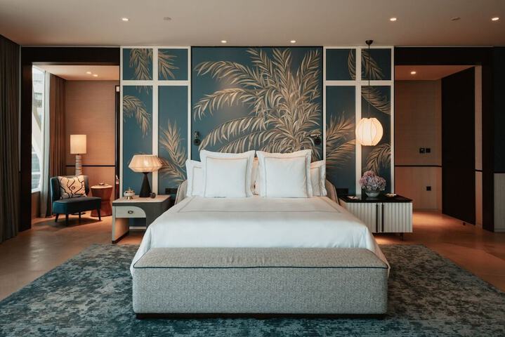 Room 36 of 208