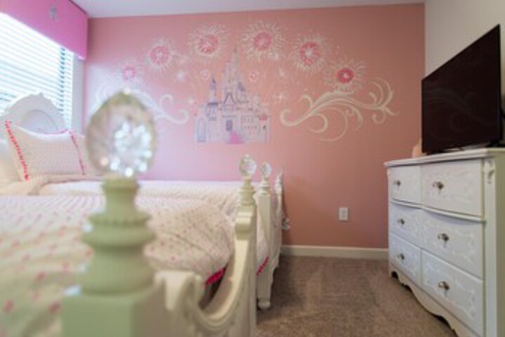 Room 51 of 61