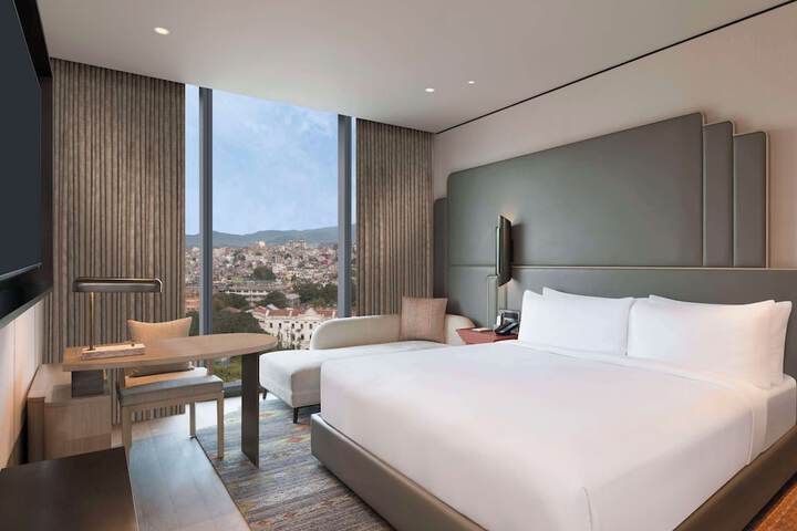 Room 20 of 68